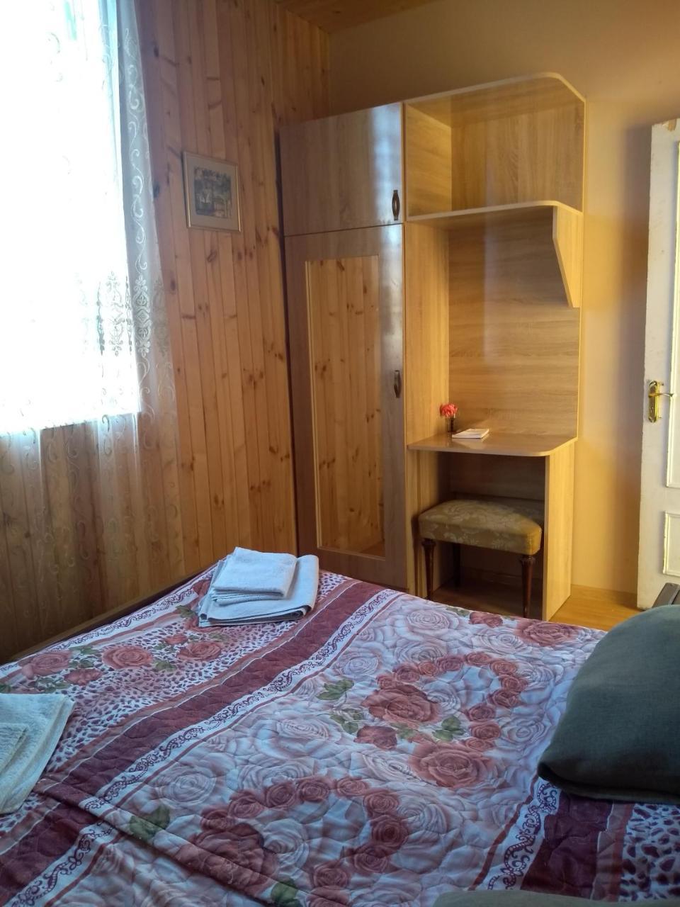 Guest House Guliada Gordi Buitenkant foto